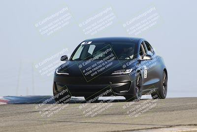 media/Oct-19-2025-Speed Ventures (Sun) [[a6e7fe67be]]/TC B/Session 1 (Grapevine)/